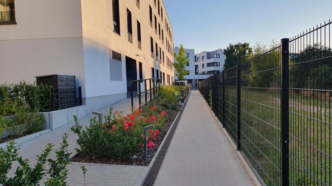Mieszkanie Zielony Targowek Varsóvia Exterior foto